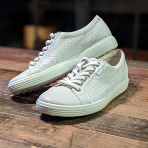 NWOB ECCO Soft 7 Tie Perforated White Sneaker